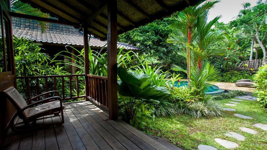 Eat Sleep Skate Hotel Sanur  Exterior photo